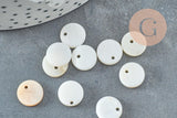 Pendentif rond nacre blanche, pendentif coquillage, coquillage naturel,11mm, x10 (G0360)