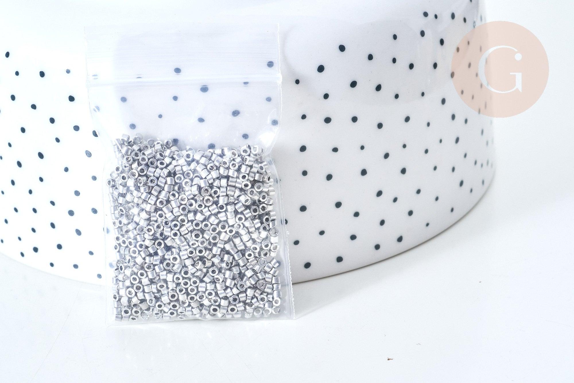 Perles tube verre argent métallisé brillant façon Delica miyuki,x1 Sachet 8g (G7761)