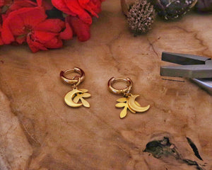 Create earrings with tassels