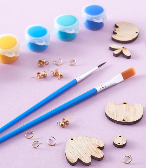 Jewelry making kits for children