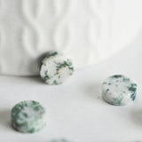 EP Cabochon rond agate blanc-vert naturelle 10mm, x1 (G1923)
