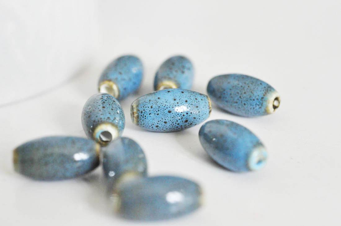 EP Perles ovales porcelaine bleue,perles céramique, porcelaine émaillée,perle ovales, création bijoux, 1.6cm, x5 G1948
