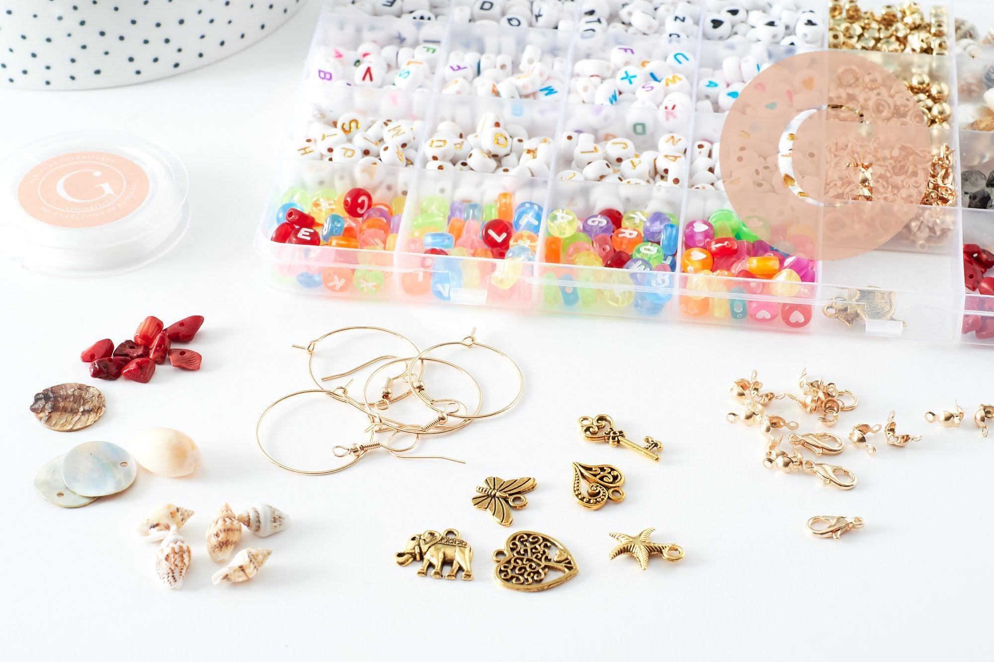 Kit boite mix de perles lettres et accessoires, x1 (G9712)
