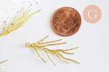Pendentif branche feuille laiton 39mm,breloque laiton brut, bijou laiton,feuille dorée pour création bijoux x1 (G6278)