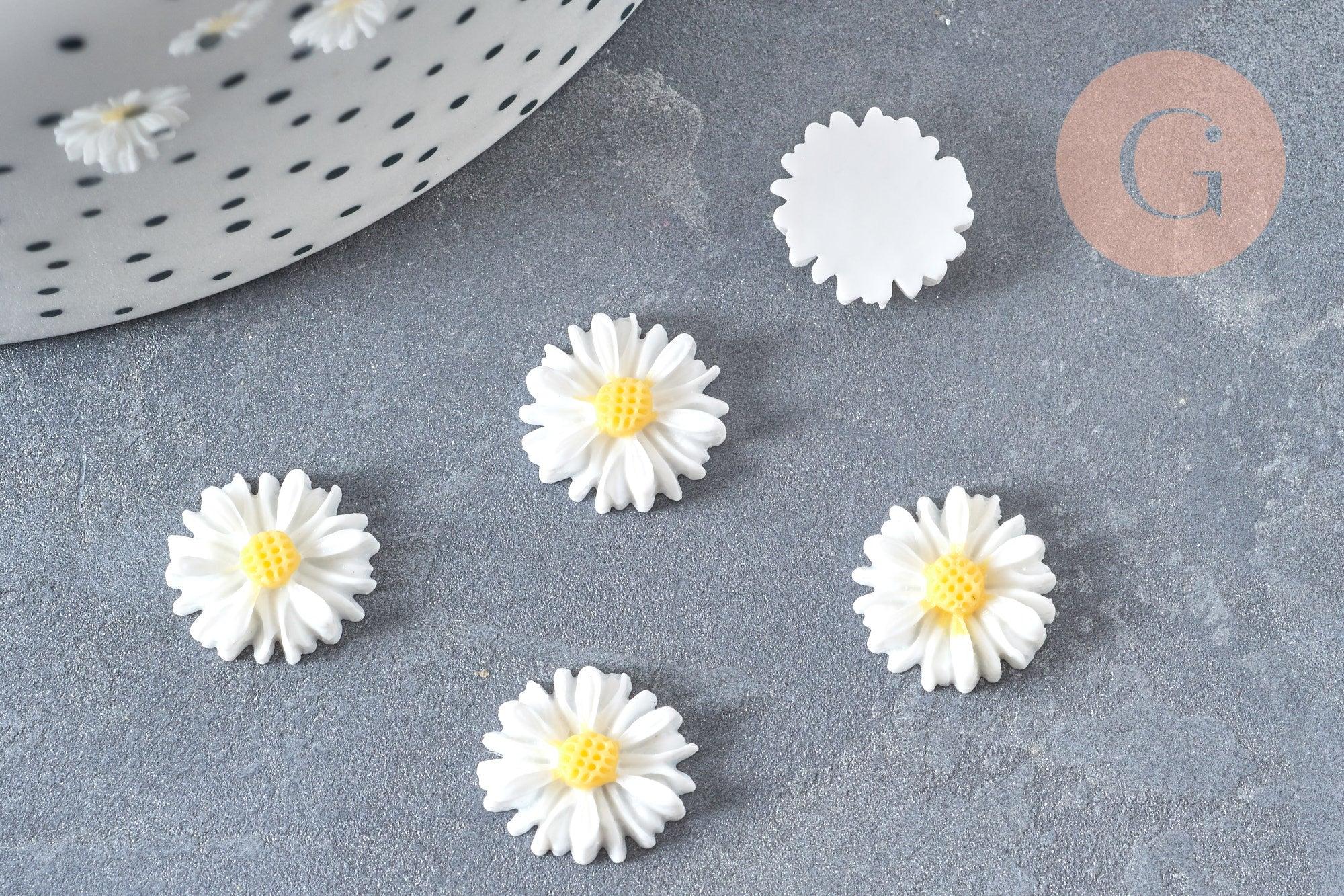 Cabochon fleur marguerite en résine 13mm,x5 (G8051)